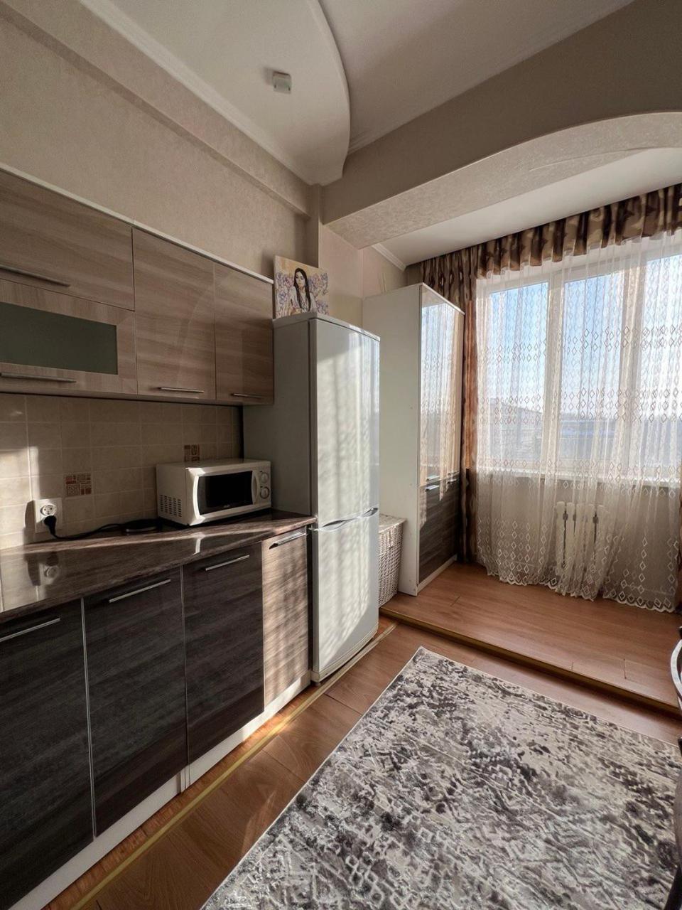 Promenade Bishkek Apartment Luaran gambar